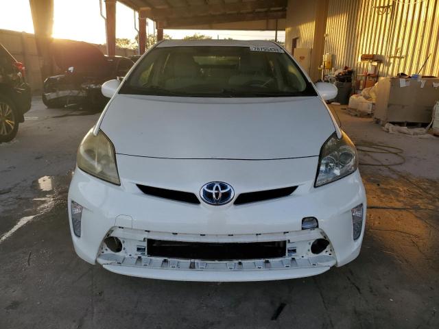 JTDKN3DU0D5591738 - 2013 TOYOTA PRIUS WHITE photo 5