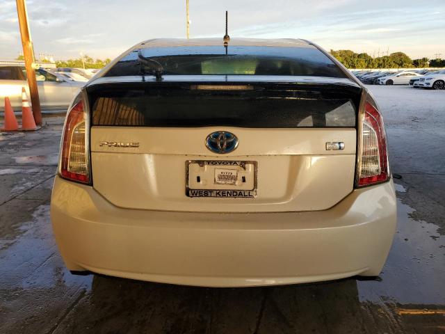 JTDKN3DU0D5591738 - 2013 TOYOTA PRIUS WHITE photo 6