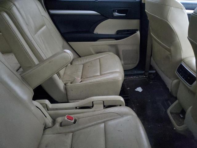 5TDJKRFH9GS262283 - 2016 TOYOTA HIGHLANDER XLE GRAY photo 11