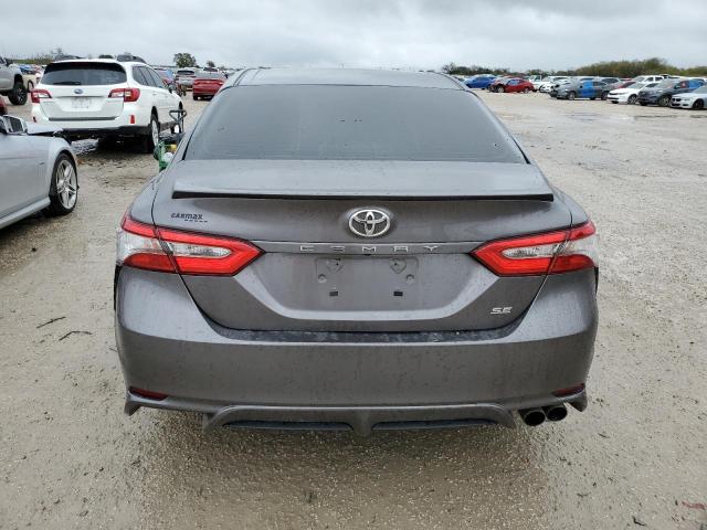 4T1B11HK9JU645981 - 2018 TOYOTA CAMRY L SILVER photo 6