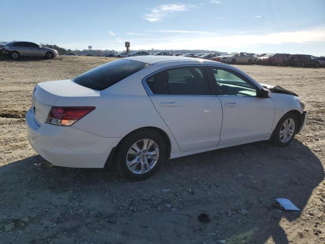 1HGCP26429A026901 - 2009 HONDA ACCORD LXP WHITE photo 3