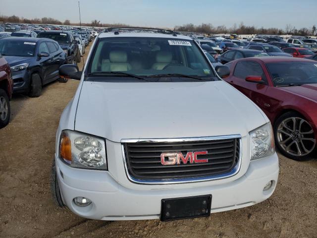 1GKDT13S052371395 - 2005 GMC ENVOY WHITE photo 5