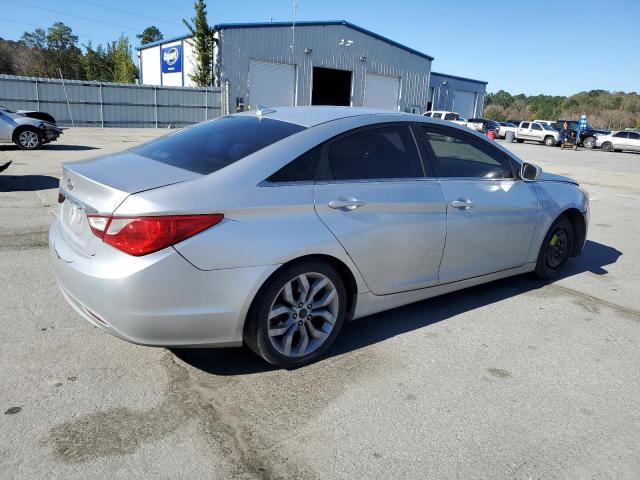 5NPEB4AC1DH562630 - 2013 HYUNDAI SONATA GLS SILVER photo 3