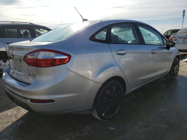 3FADP4AJ4EM165958 - 2014 FORD FIESTA S SILVER photo 3