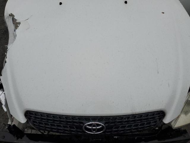 2T1KR32E47C664469 - 2007 TOYOTA COROLLA MA XR WHITE photo 11