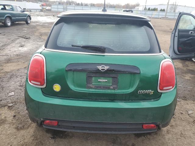 WMW13DJ09P2T00519 - 2023 MINI COOPER SE GREEN photo 6