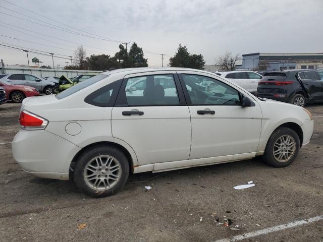 1FAHP35NX9W204566 - 2009 FORD FOCUS SE WHITE photo 3