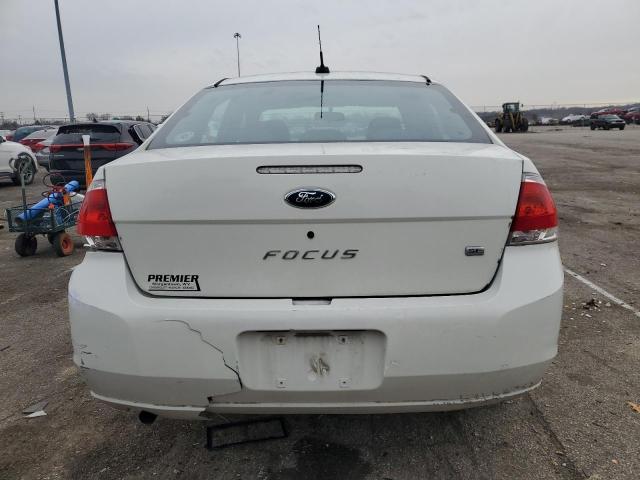 1FAHP35NX9W204566 - 2009 FORD FOCUS SE WHITE photo 6