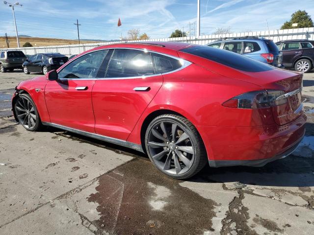 5YJSA1H1XEFP43699 - 2014 TESLA MODEL S RED photo 2