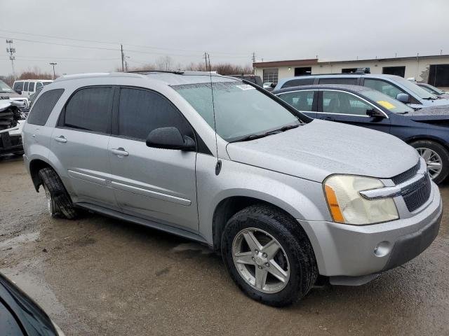 2CNDL63F856020194 - 2005 CHEVROLET EQUINOX LT SILVER photo 4