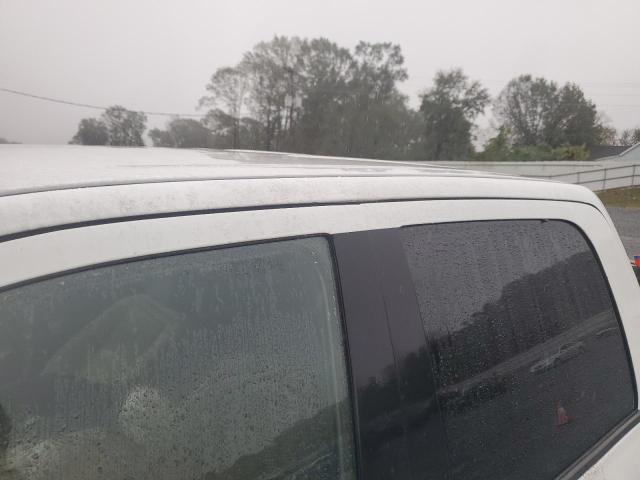 3C6UR5DL7NG262827 - 2022 RAM 2500 BIG HORN/LONE STAR WHITE photo 12