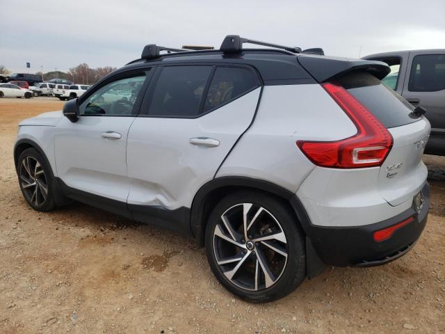 YV4162UM9N2750596 - 2022 VOLVO XC40 T5 R-DESIGN SILVER photo 2