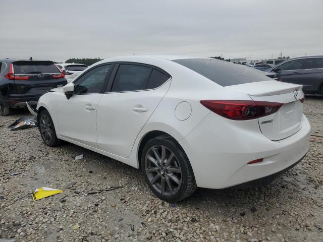 3MZBN1V32JM254355 - 2018 MAZDA 3 TOURING WHITE photo 2