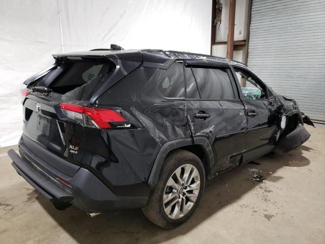 2T3A1RFVXMC252060 - 2021 TOYOTA RAV4 XLE PREMIUM BLACK photo 3