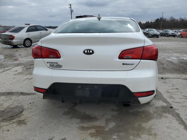 KNAFX6A84F5369515 - 2015 KIA FORTE EX WHITE photo 6