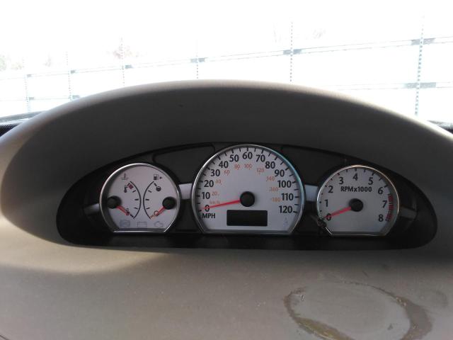 1G8AL52F65Z112163 - 2005 SATURN ION LEVEL 3 GOLD photo 9