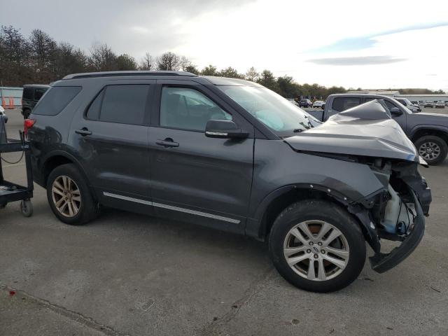 1FM5K8DHXJGC50476 - 2018 FORD EXPLORER XLT GRAY photo 4