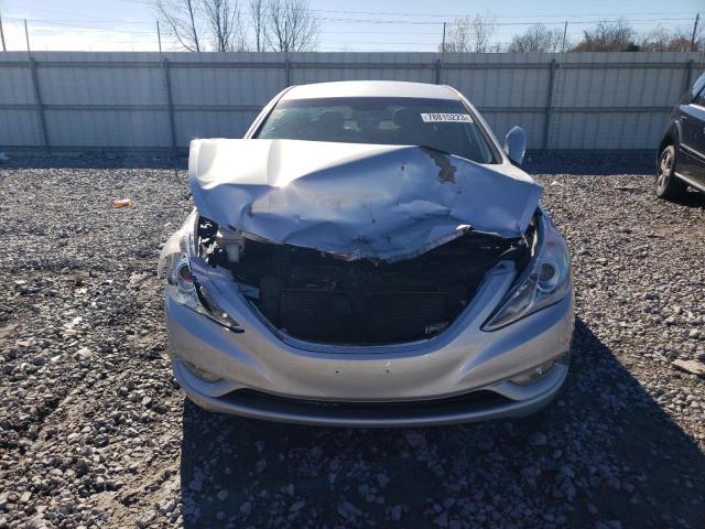 5NPEC4ACXDH603429 - 2013 HYUNDAI SONATA SE SILVER photo 5