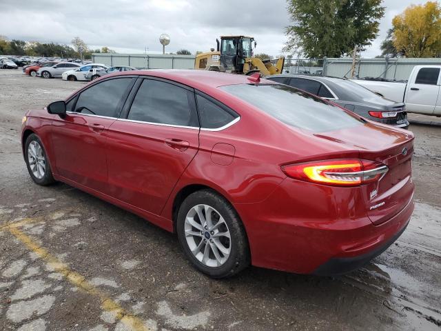 3FA6P0HD2LR168939 - 2020 FORD FUSION SE RED photo 2