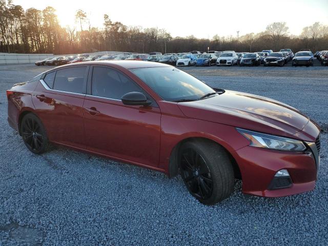 1N4BL4CV3LC155732 - 2020 NISSAN ALTIMA SR RED photo 4