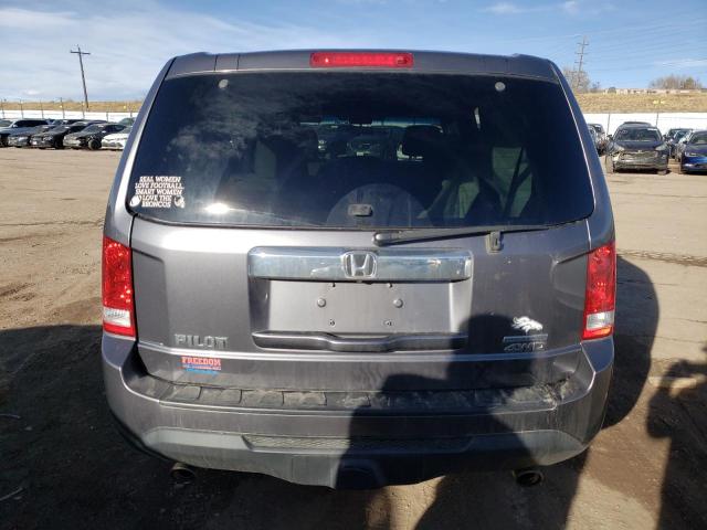 5FNYF4H3XFB069666 - 2015 HONDA PILOT SE GRAY photo 6