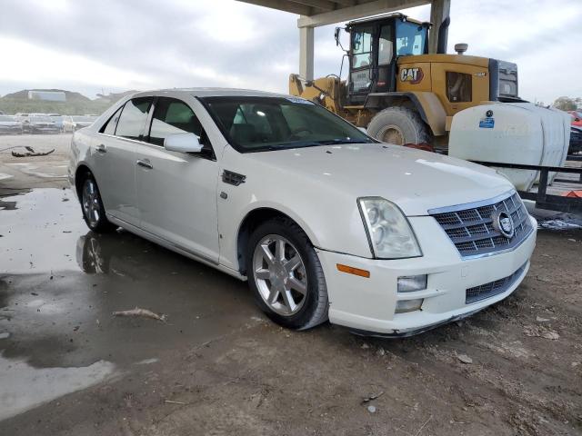 1G6DZ67A680208178 - 2008 CADILLAC STS WHITE photo 4