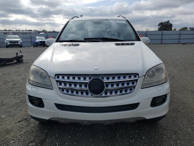 4JGBB22EX8A408238 - 2008 MERCEDES-BENZ ML 320 CDI WHITE photo 5