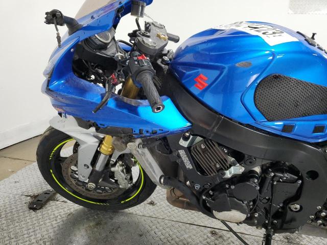 JS1GR7MAXM7100078 - 2021 SUZUKI GSX-R750 BLUE photo 9