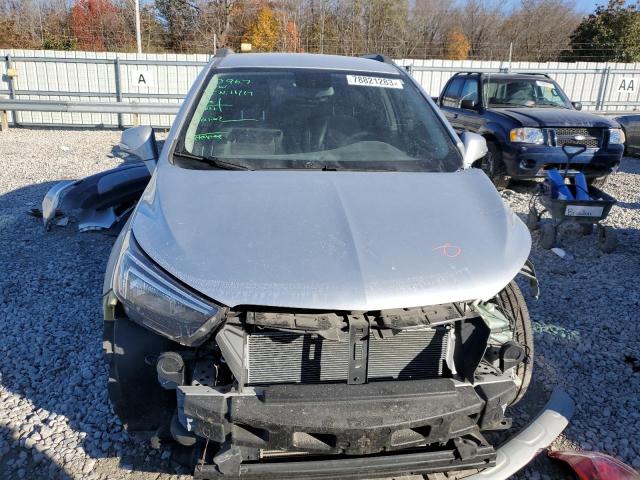 KL4CJASB0JB586388 - 2018 BUICK ENCORE PREFERRED SILVER photo 5