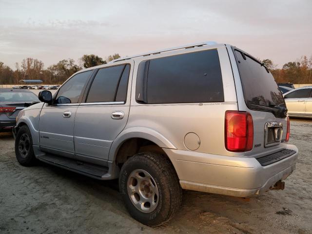 5LMEU27AXYLJ35560 - 2000 LINCOLN NAVIGATOR SILVER photo 2