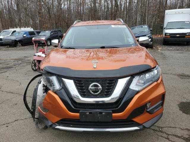 5N1AT2MV6JC762080 - 2018 NISSAN ROGUE S ORANGE photo 5