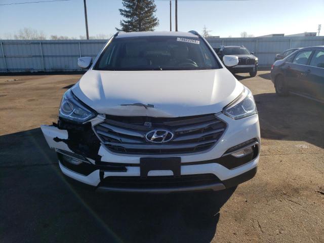 5NMZUDLB2HH028037 - 2017 HYUNDAI SANTA FE S WHITE photo 5