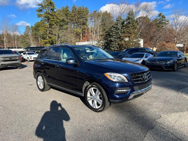 4JGDA5HB1FA465581 - 2015 MERCEDES-BENZ ML 350 4MATIC BLUE photo 2