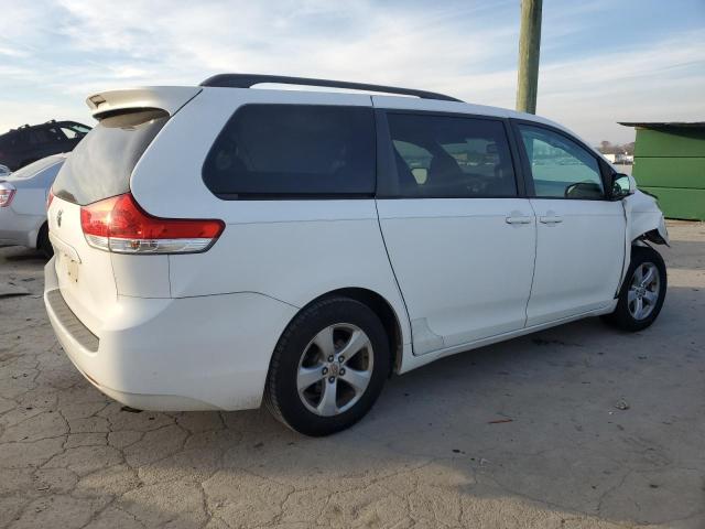 5TDKK3DC3BS063361 - 2011 TOYOTA SIENNA LE WHITE photo 3