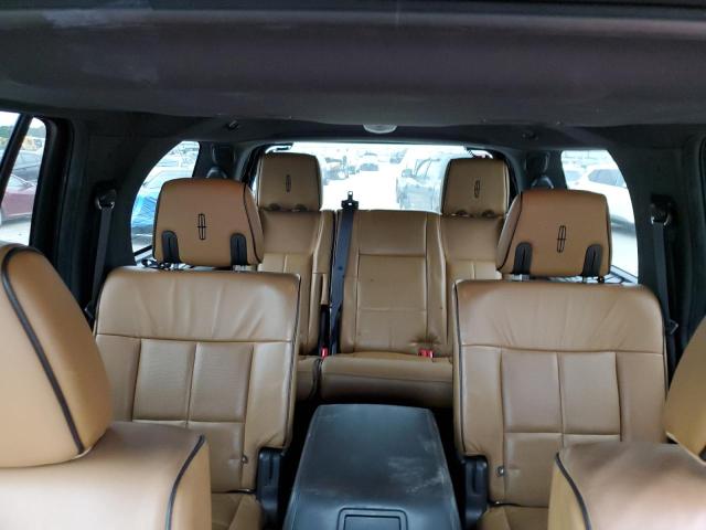 5LMJJ2H57BEJ04335 - 2011 LINCOLN NAVIGATOR შავი ფოტო 10