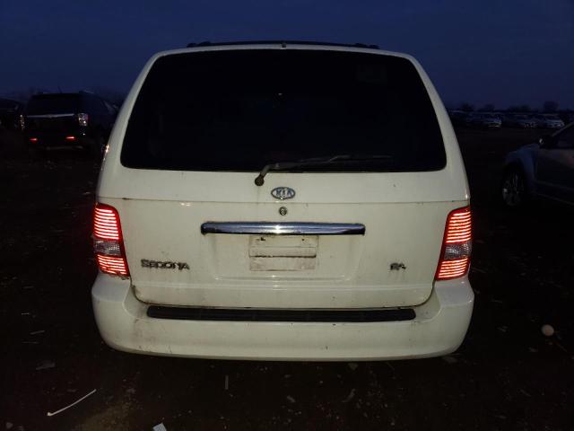 KNDUP131X56650613 - 2005 KIA SEDONA EX WHITE photo 6