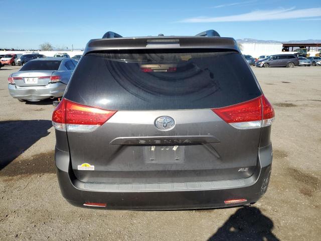 5TDYK3DC3BS005664 - 2011 TOYOTA SIENNA XLE CHARCOAL photo 6