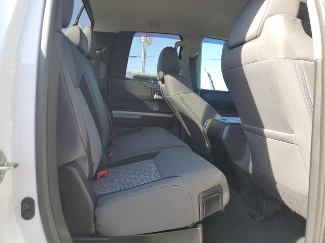 5TFUW5F13HX614508 - 2017 TOYOTA TUNDRA DOUBLE CAB SR/SR5 WHITE photo 10