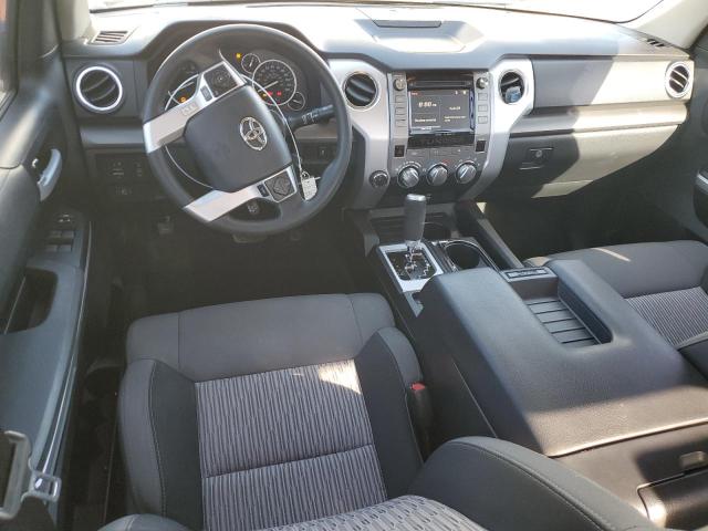 5TFUW5F13HX614508 - 2017 TOYOTA TUNDRA DOUBLE CAB SR/SR5 WHITE photo 8