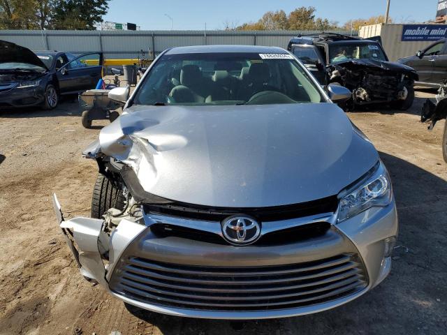 4T4BF1FK7FR477114 - 2015 TOYOTA CAMRY LE SILVER photo 5
