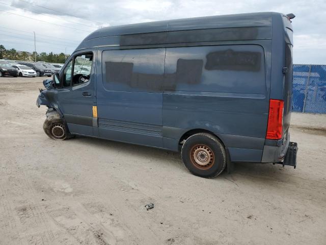 WD4PF0CD8KT004557 - 2019 MERCEDES-BENZ SPRINTER 2500/3500 BLUE photo 2