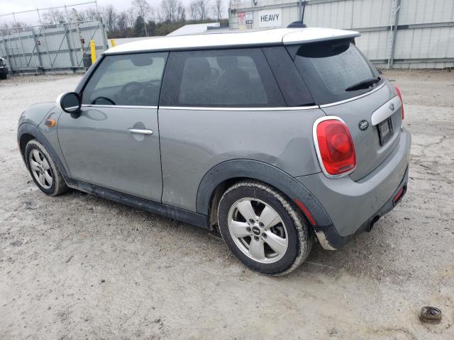 WMWXM5C55F3A59446 - 2015 MINI COOPER SILVER photo 2