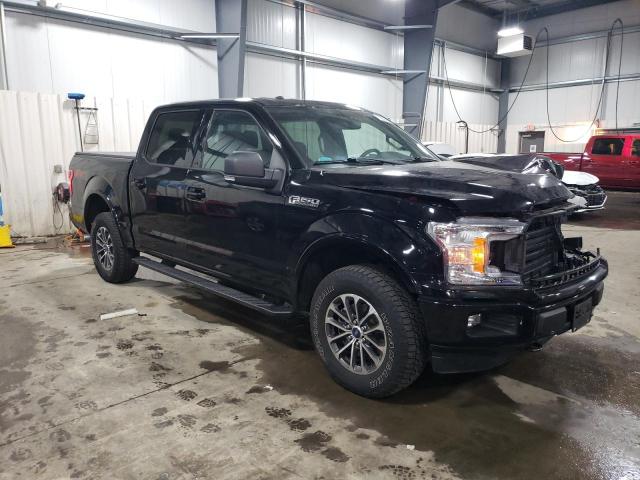 1FTEW1EG5JFA62024 - 2018 FORD F150 SUPERCREW BLACK photo 4