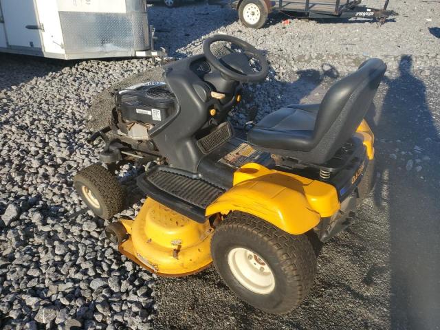 1D010H40036 - 2003 CUB LAWN MOWER YELLOW photo 3