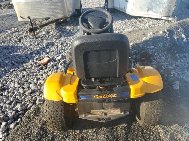 1D010H40036 - 2003 CUB LAWN MOWER YELLOW photo 6