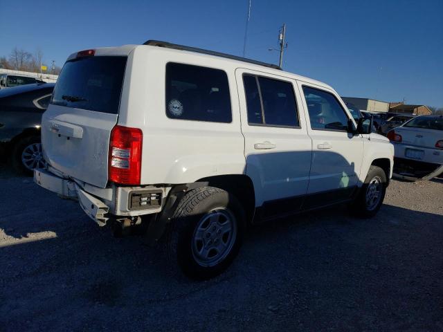 1C4NJPBA4ED643033 - 2014 JEEP PATRIOT SPORT WHITE photo 3