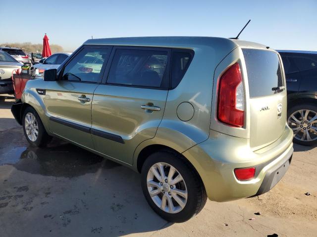 KNDJT2A53D7505643 - 2013 KIA SOUL GREEN photo 2