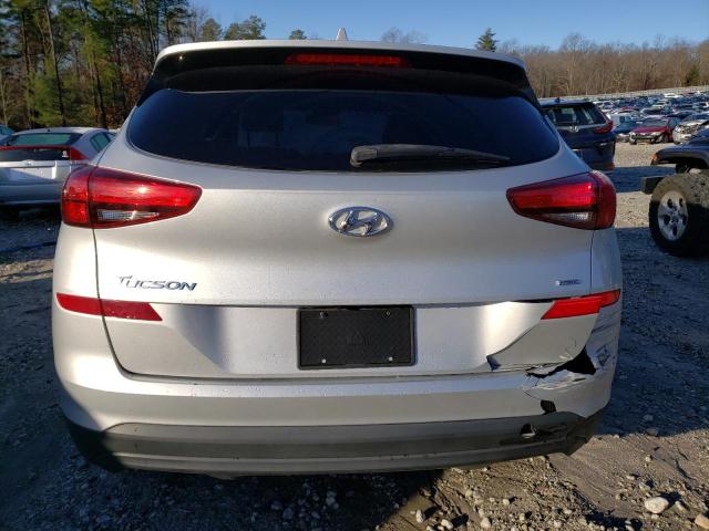 KM8J2CA47KU955810 - 2019 HYUNDAI TUCSON SE SILVER photo 6