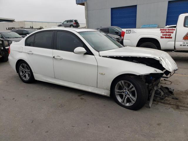 WBAVA33588KX89278 - 2008 BMW 328 I WHITE photo 4