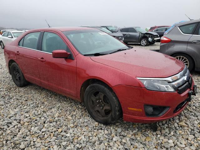 3FAHP0HA2AR260175 - 2010 FORD FUSION SE RED photo 4